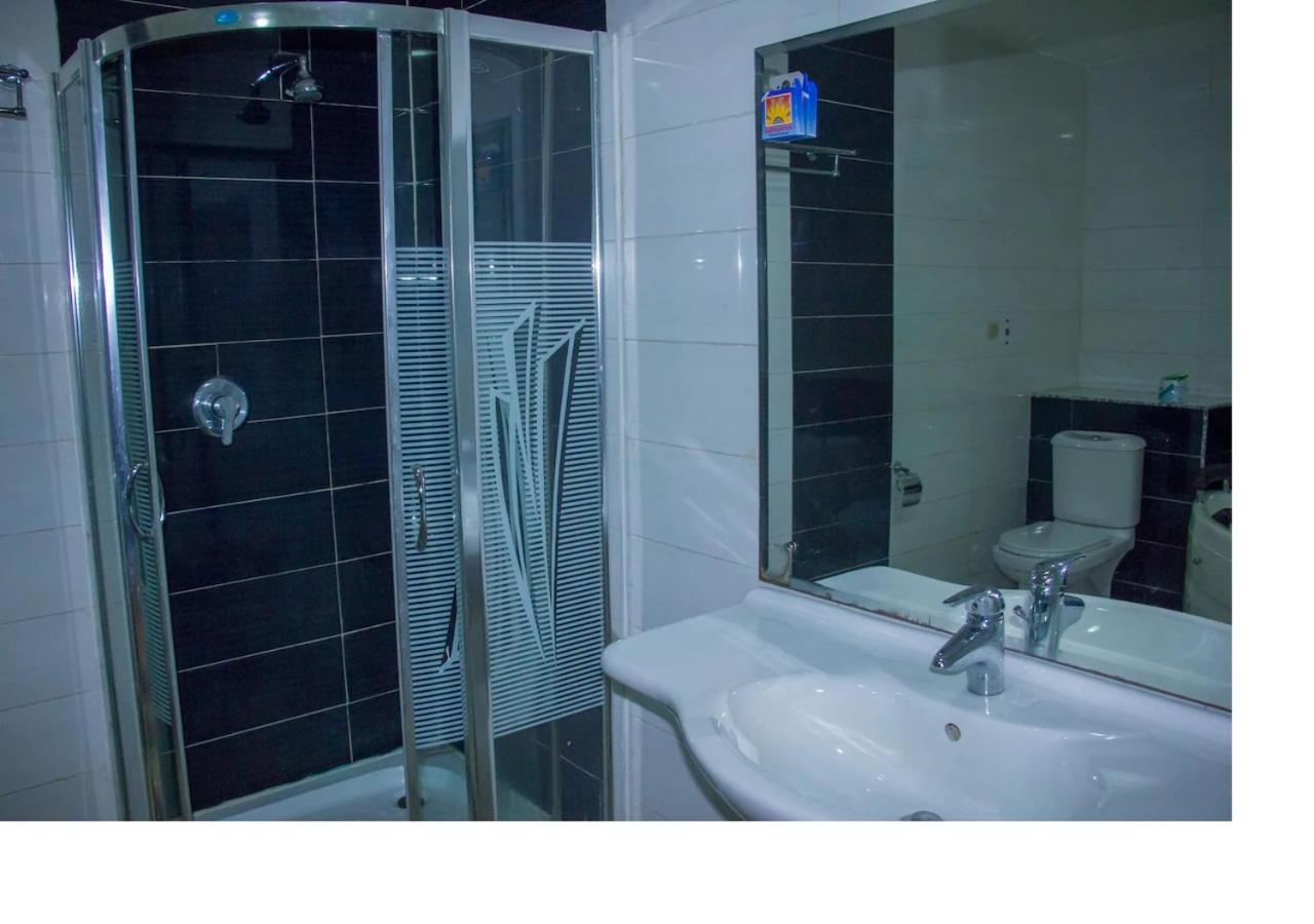 Exel Oriental Hotel & Suites Lagos Esterno foto